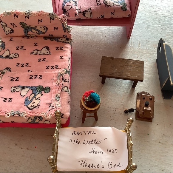Dollhouse Set with Pink and Black Accents.3 beds, chair, bench, phone, table - Picture 2 of 4